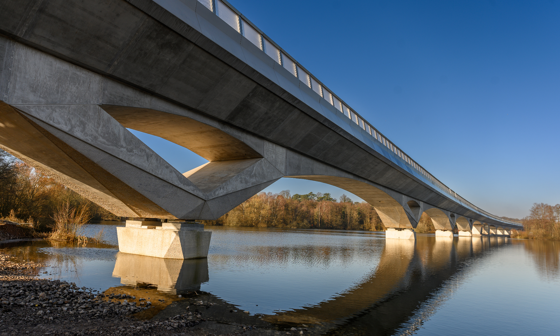 Colne Valley viaduct crossing Savay Lake, a major civil engineering structure